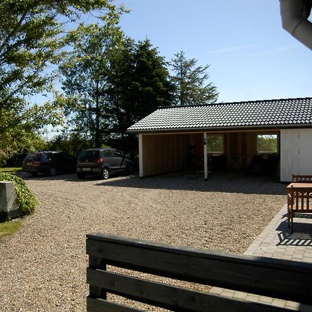 Henne Strand Ferie Accommodation Hennebjerg Exterior foto
